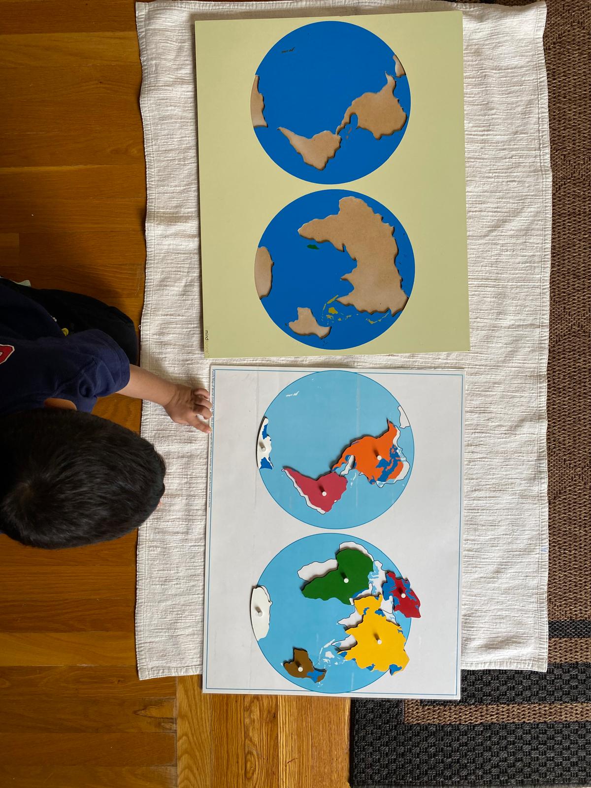 Montessori continents map puzzle